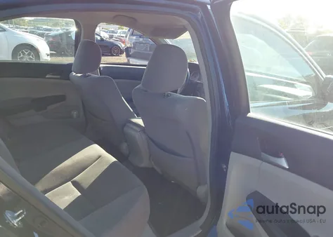 2011 Honda Accord 2.4 Lx z USA, uszkodzony, nr VIN 1HGCP2F37BA037678